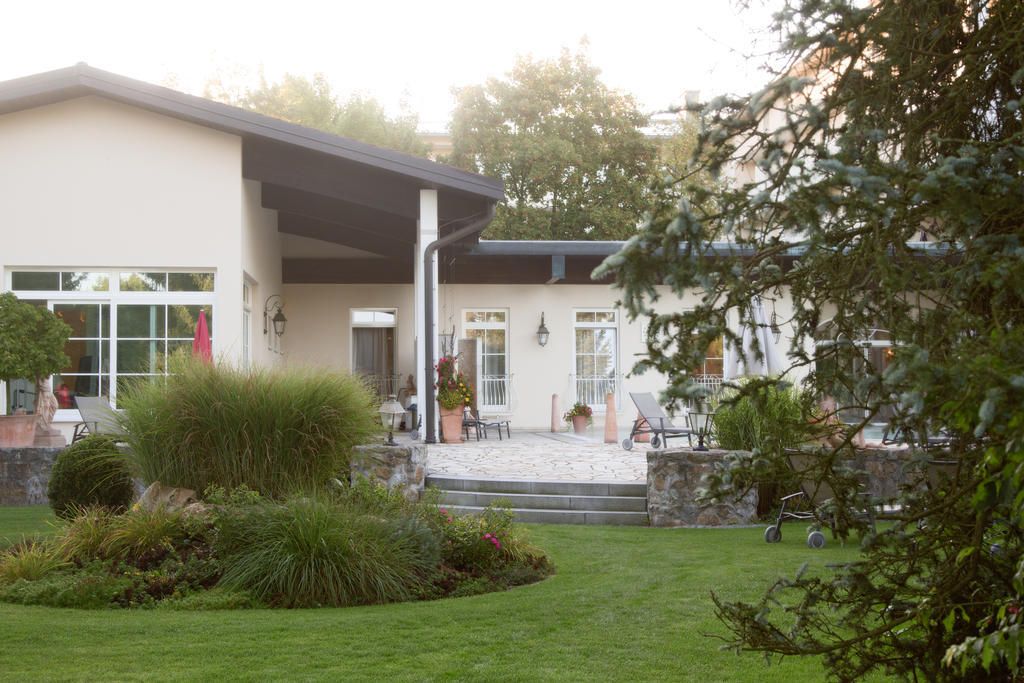 Thermenhotel Quellenhof Bad Füssing エクステリア 写真