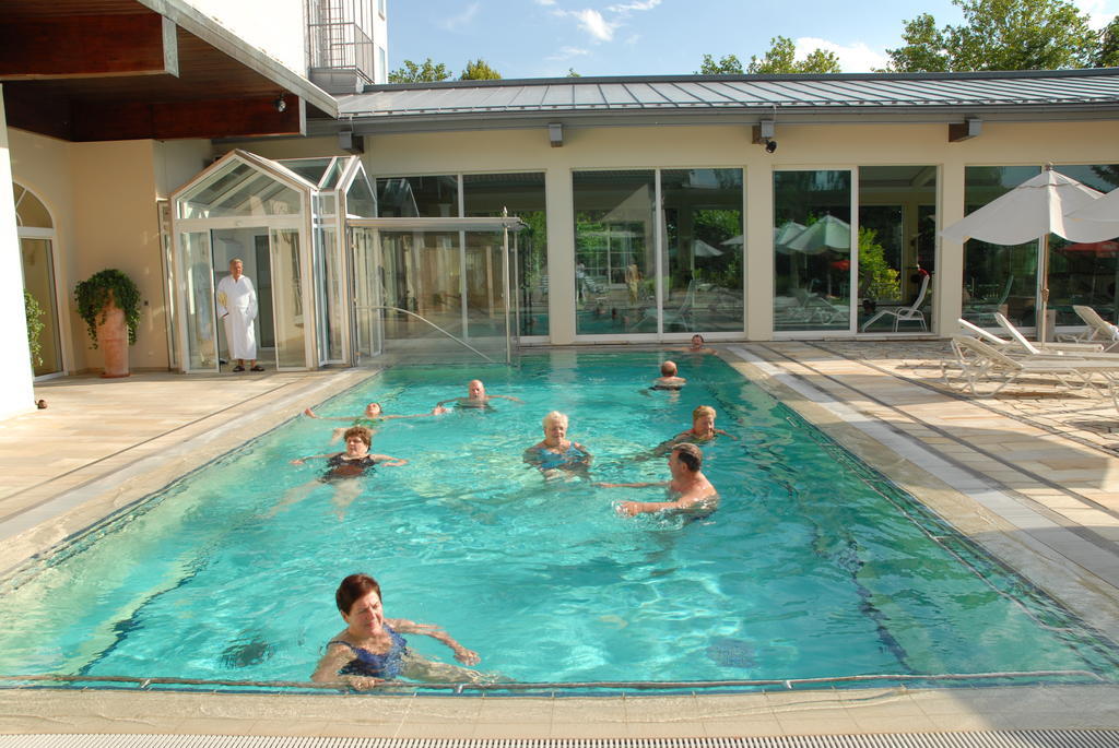 Thermenhotel Quellenhof Bad Füssing エクステリア 写真