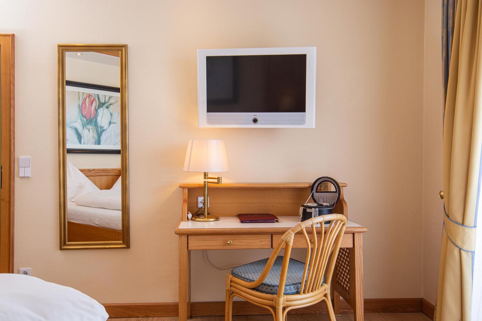 Thermenhotel Quellenhof Bad Füssing エクステリア 写真