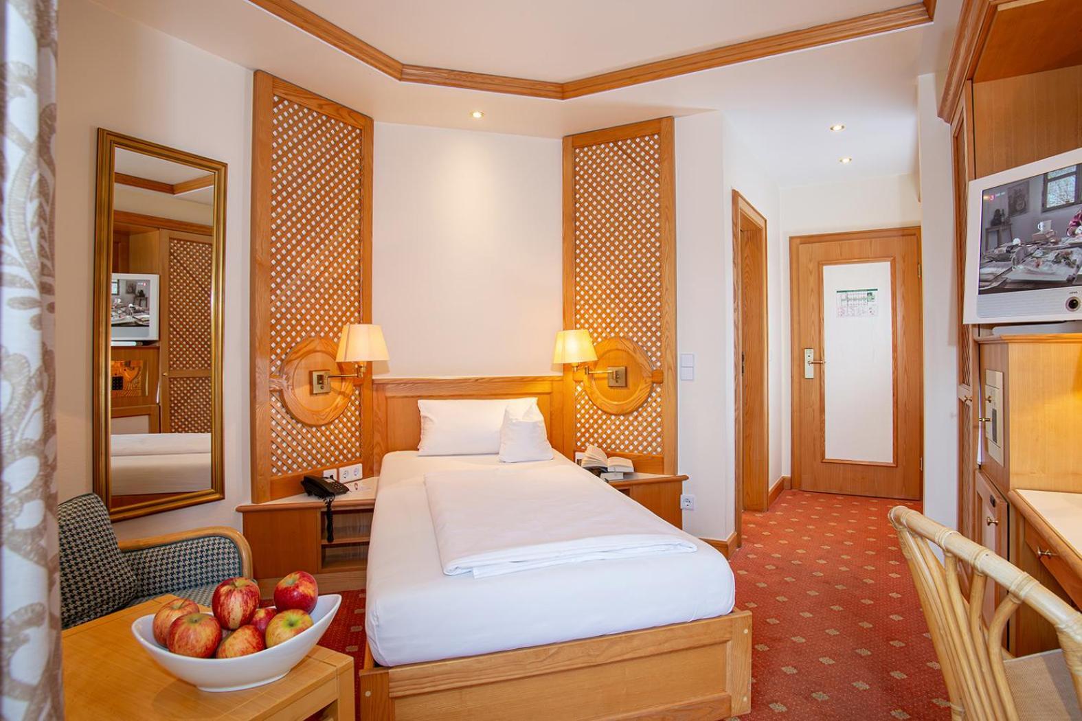 Thermenhotel Quellenhof Bad Füssing エクステリア 写真